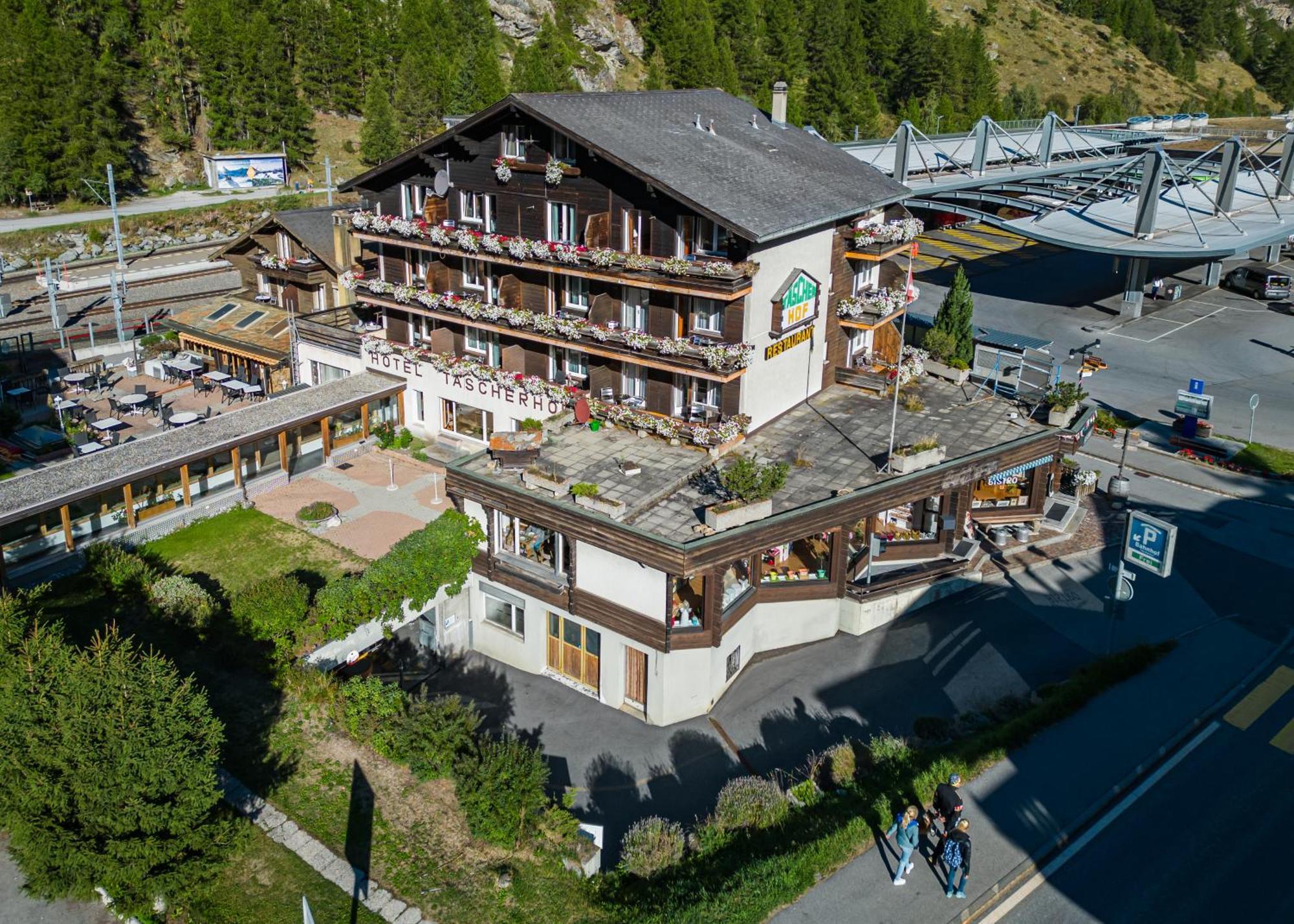 Hotel Taescherhof Täsch Exteriör bild